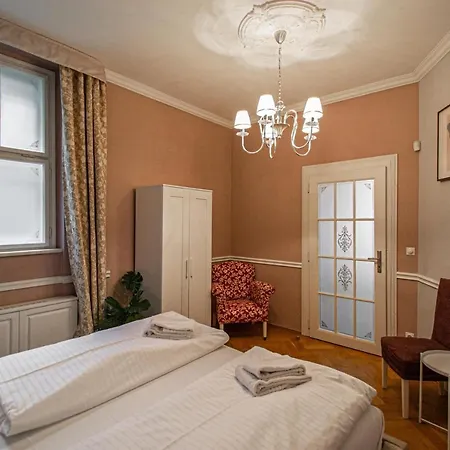 Lejlighed Luxury 150m2 On Wencelas Square With Private Garage