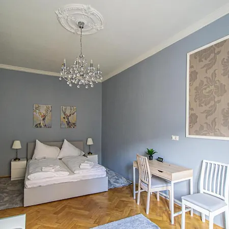 Lejlighed Luxury 150m2 On Wencelas Square With Private Garage *