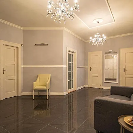 Luxury 150m2 On Wencelas Square With Private Garage Lejlighed